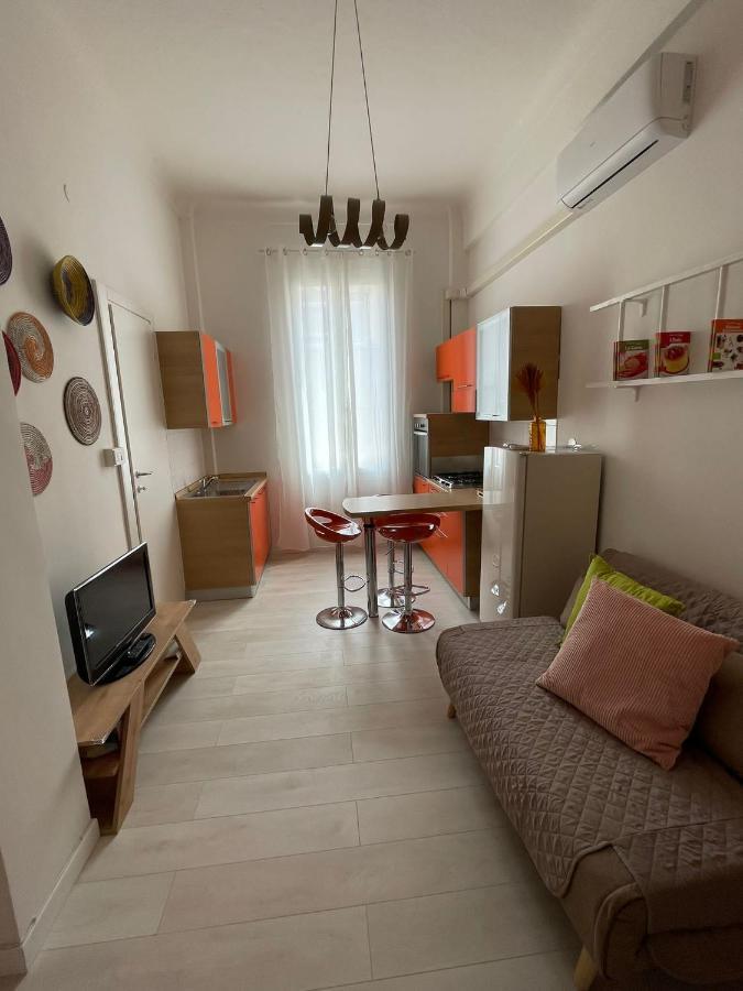 Casa Arcobaleno Lägenhet Ventimiglia Exteriör bild