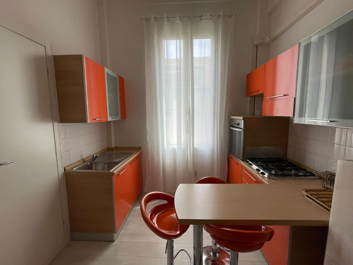 Casa Arcobaleno Lägenhet Ventimiglia Exteriör bild