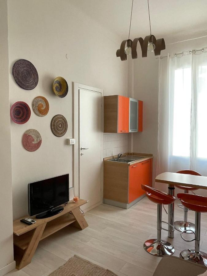 Casa Arcobaleno Lägenhet Ventimiglia Exteriör bild