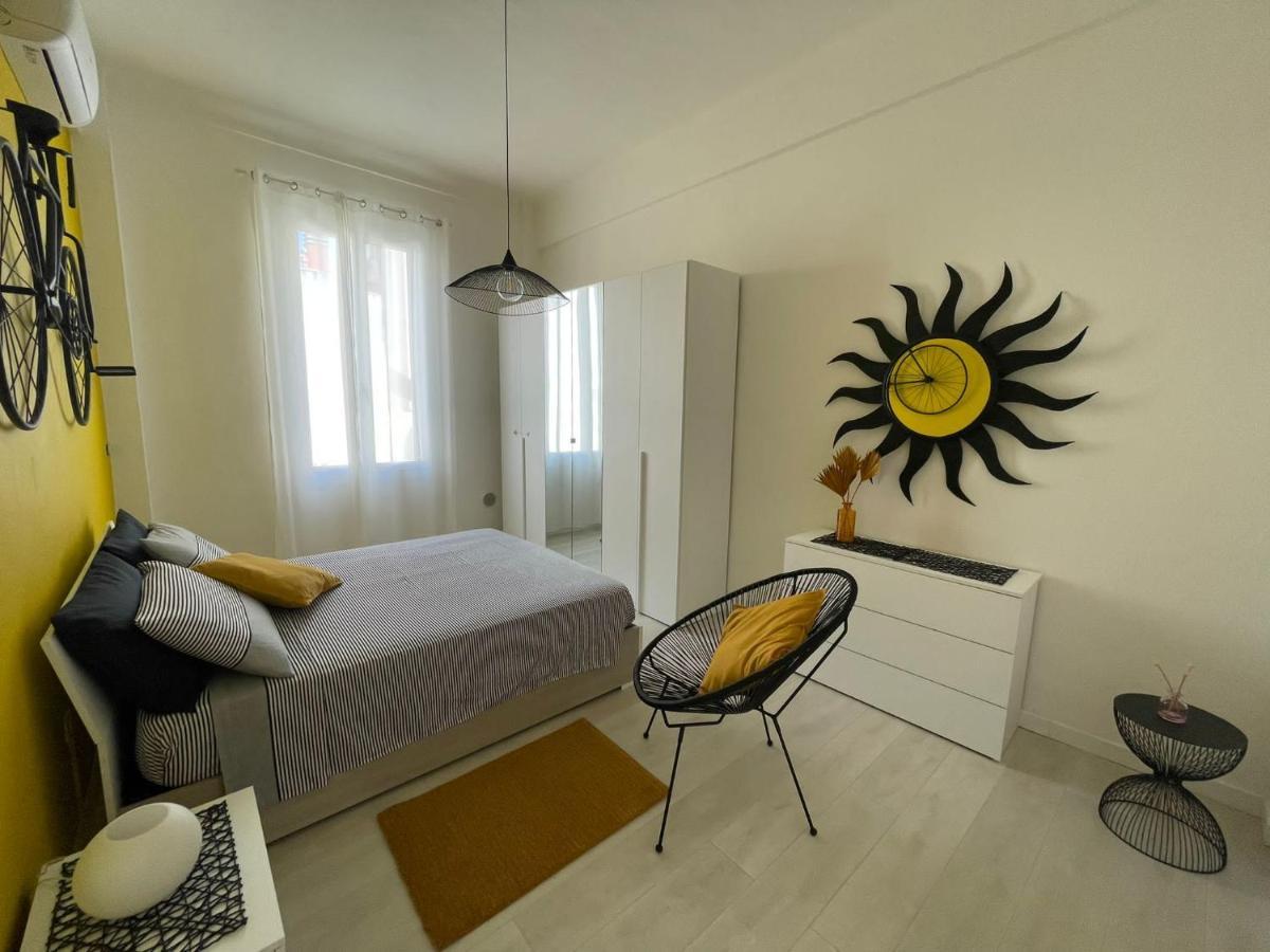 Casa Arcobaleno Lägenhet Ventimiglia Exteriör bild