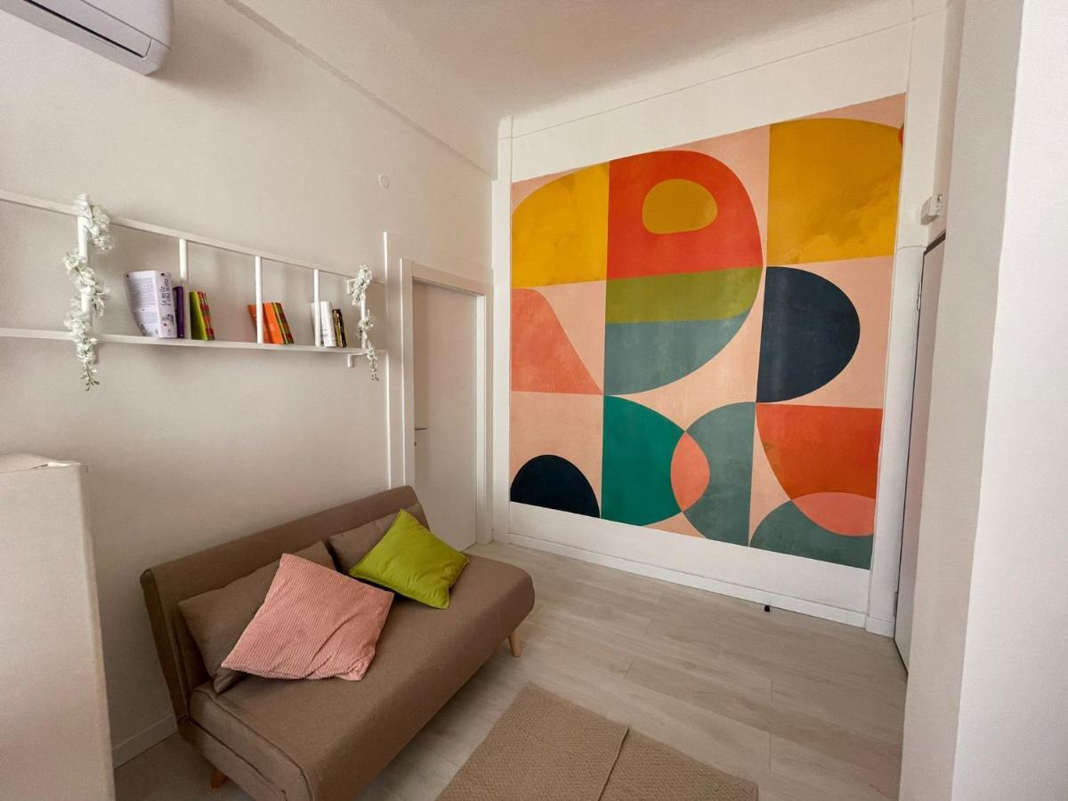 Casa Arcobaleno Lägenhet Ventimiglia Exteriör bild